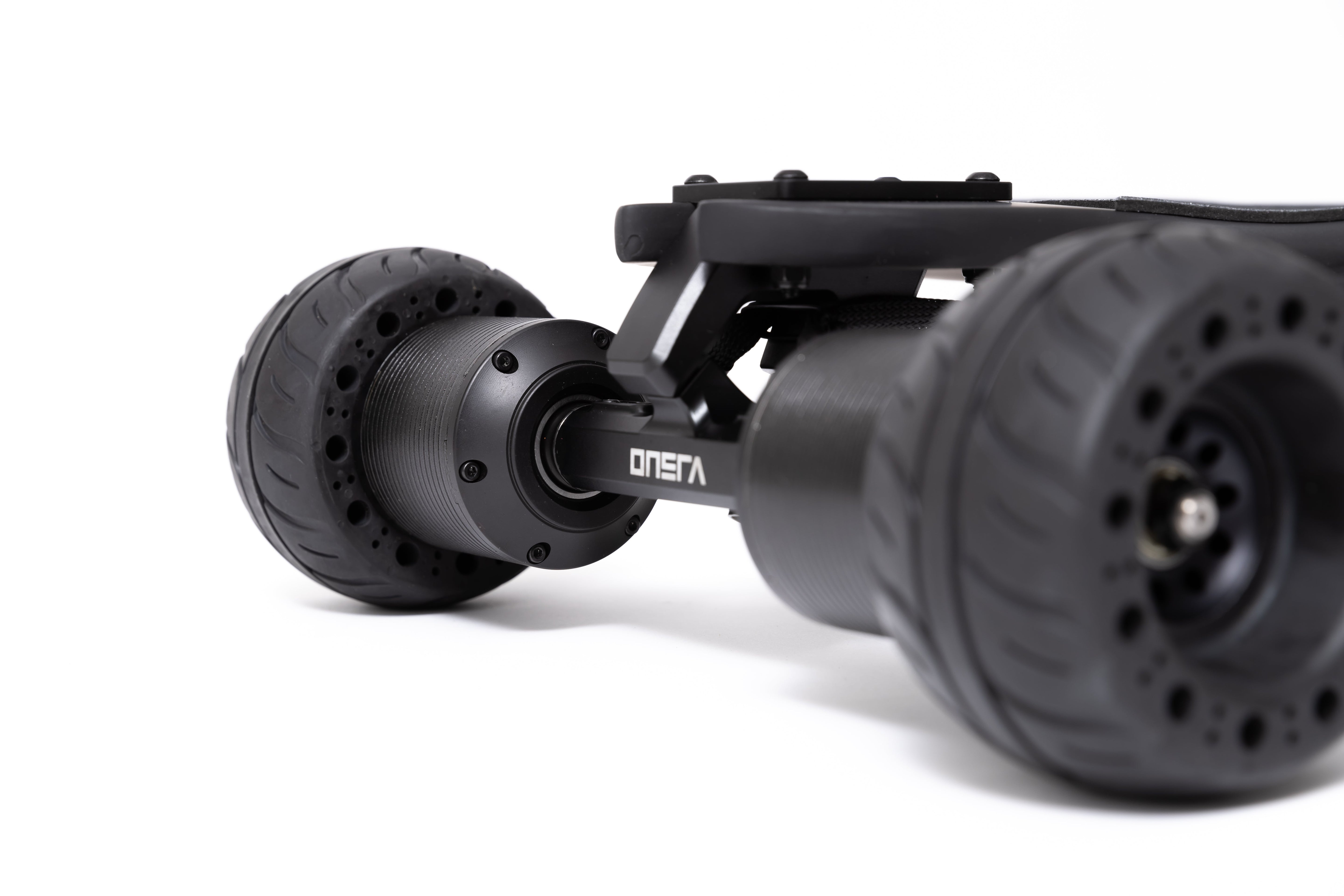 Belt Drive vs Direct Drive – który electric skateboard i electric longboard ONSRA jest dla Ciebie?