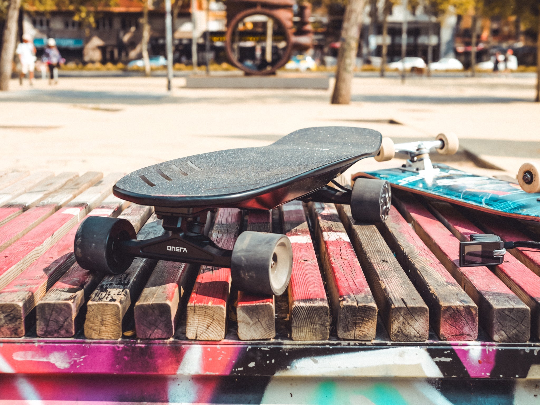 ONSRA – najlepsza elektryczna deskorolka i electric longboard w Europie z serwisem w Niemczech