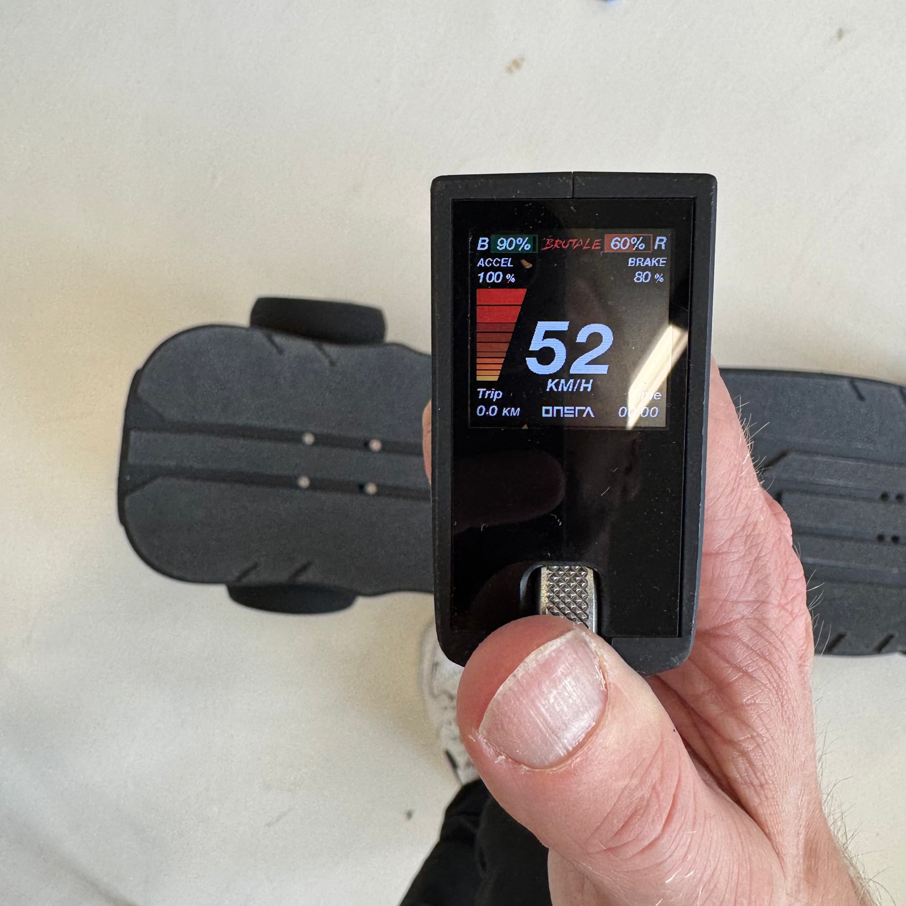 Used ONSRA Challenger PRO Electric Skateboard – Only 20km!